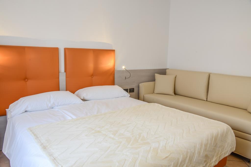 Residence Franca B&B Arco Pokoj fotografie